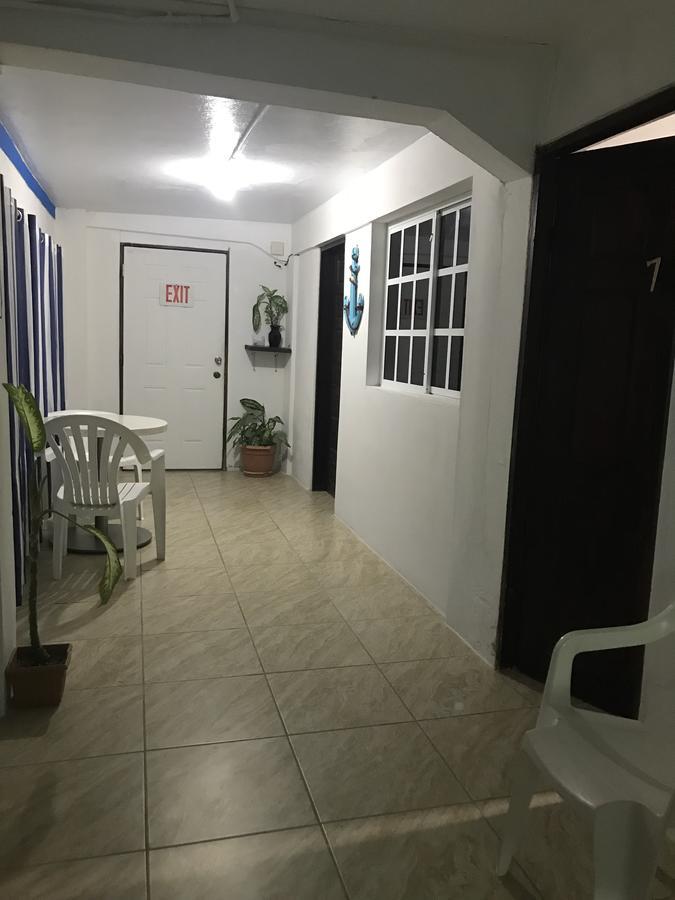 Bella Sombra Guest House Kings Park Belize City Exterior foto